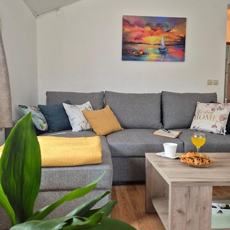 Apartman Lucija Pridraga Εξωτερικό φωτογραφία