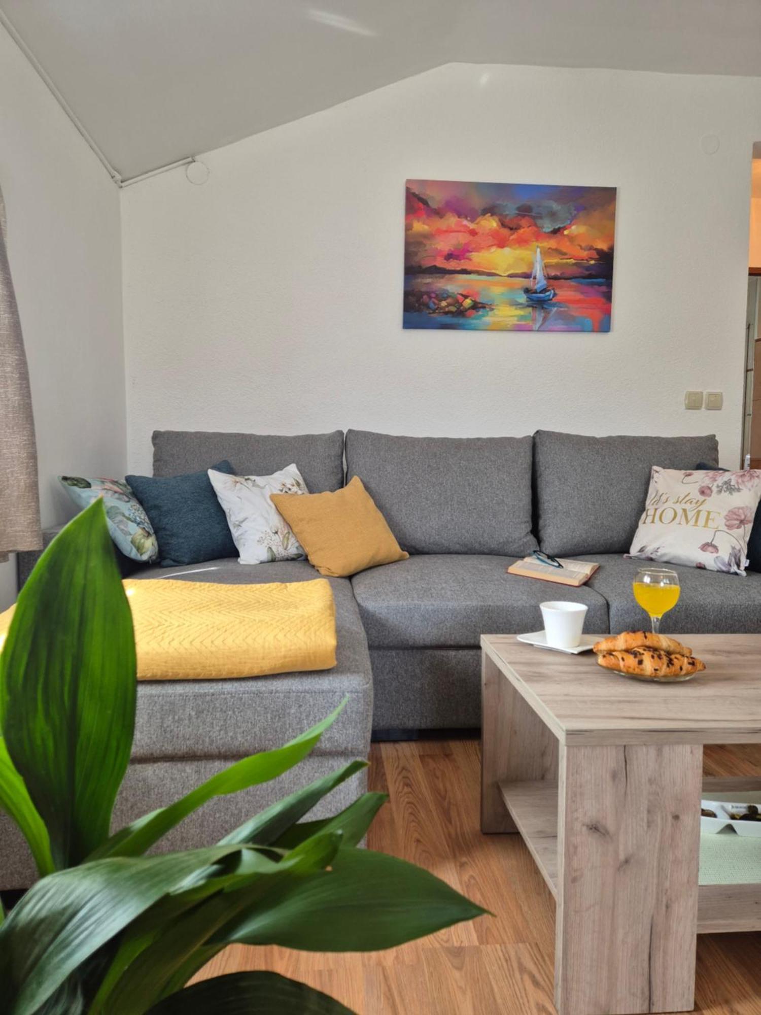Apartman Lucija Pridraga Εξωτερικό φωτογραφία