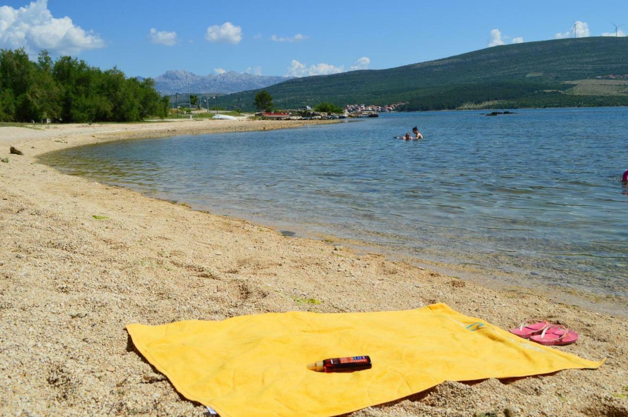 Apartman Lucija Pridraga Εξωτερικό φωτογραφία